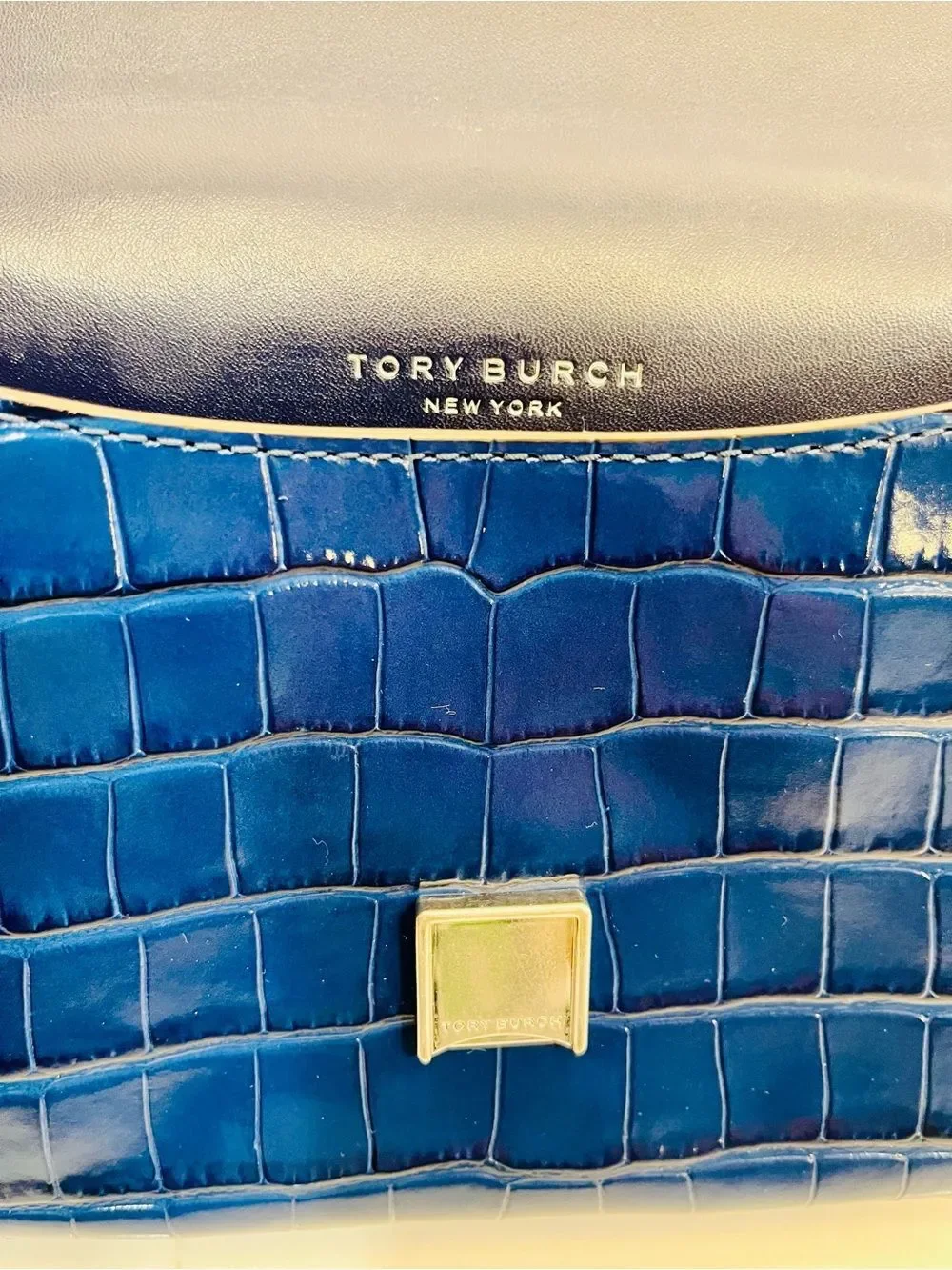 Tory Burch Thea Croc-Embossed Leather Flap Crossbody Bag Adjustable Straps